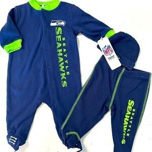 Seahawks NFL Bundle NEW Sleeper Pants Hat Pajamas 0-3M